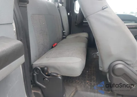 2013 Ford F-250 Xl из США, поврежденный, VIN 1FT7X2B66DEB29795